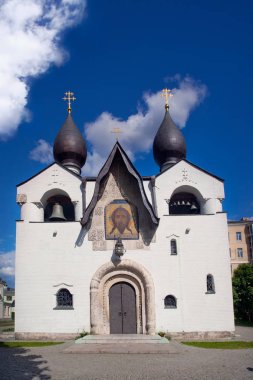 Pokrovsky Katedrali Martha ve Mary Convent. Batı cephe.