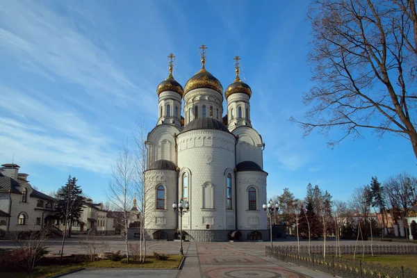 Epiphany katedralen i Gorlovka Ukraina — Stockfoto