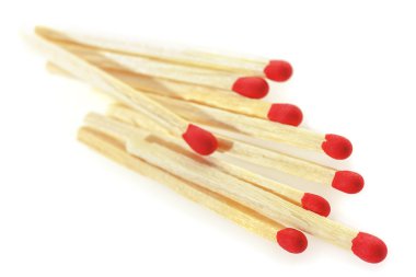 Beyaz bir arka planda matchsticks.