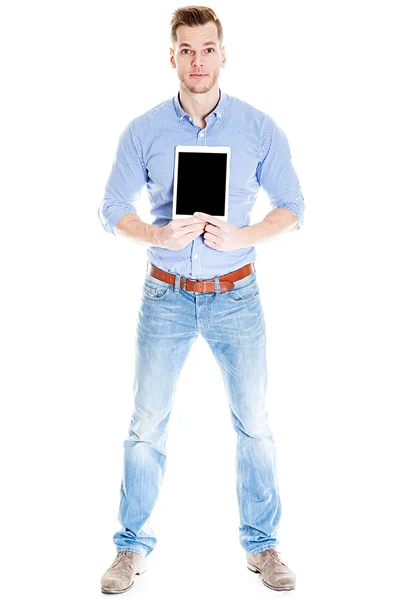 Jovem feliz com computador tablet — Fotografia de Stock