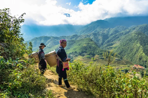 Hmong etnik azınlık Vietnamca kadınlar