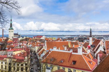 Tallinn içinde tarihi kent üzerinde Üstten Görünüm