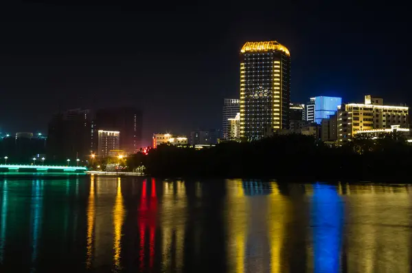 Scenisk Natt Stadsbild Utsikt Över Sanya Stad Hainan Kina — Stockfoto