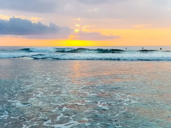 Increíble Vista Del Atardecer Océano Índico Desde Playa Suluban Bali — Foto de Stock