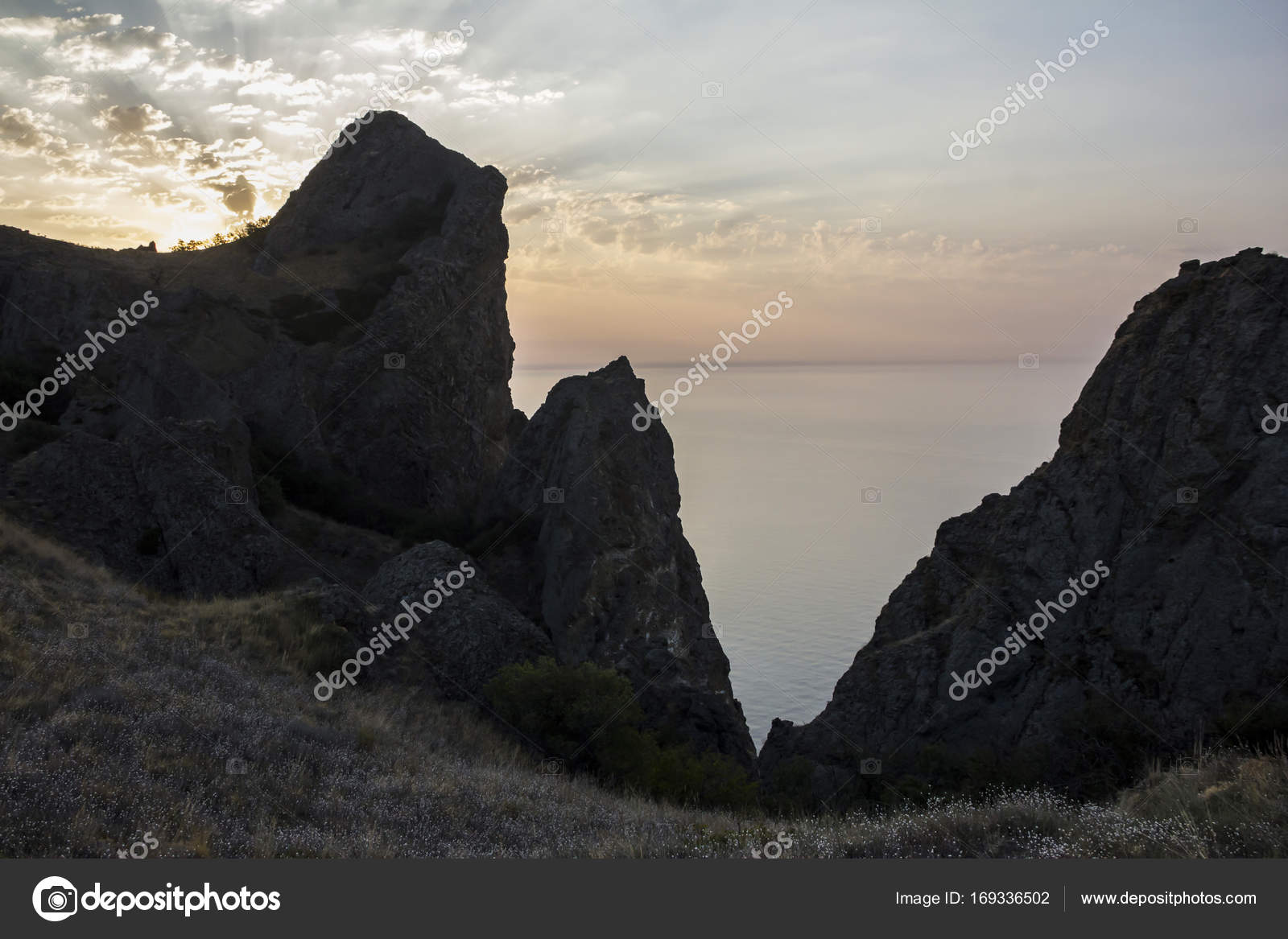 Paysage Dun Fameux Rochers Baies Près Le Volcan Karadag