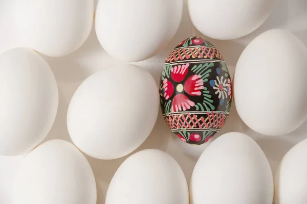 Handmade Folk Culture Decorated Easter Egg Laying White Plain Eggs — Stock Photo, Image