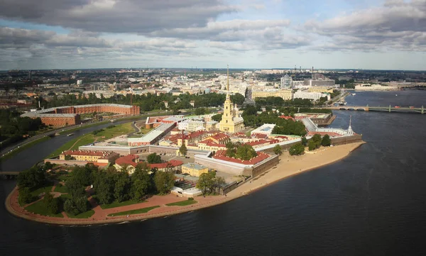Kuş bakışı Peter ve Paul Fortress, Topçu Müzesi ve Neva Nehri, Saint-Petersburg, Rusya