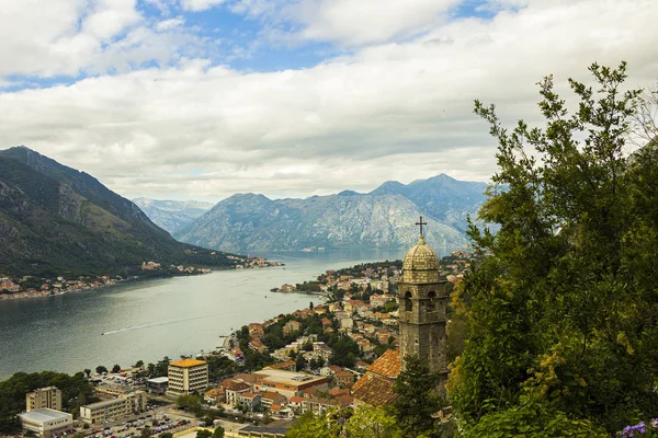 Czarnogóra Kotor Października 2019 Widok Płaskorzeźbę Niska Płaskorzeźba Starych Murach — Zdjęcie stockowe