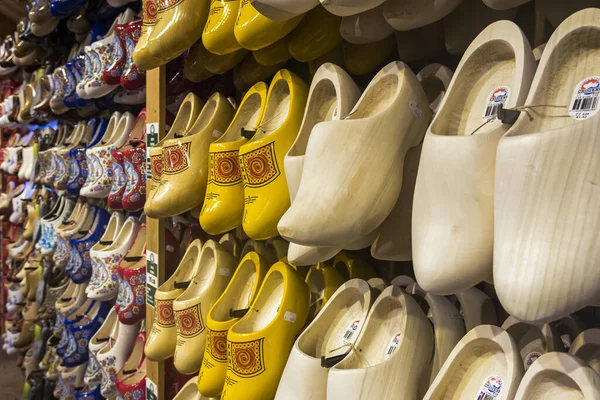 Zaanse Schans Países Bajos 2020 Zuecos Zapatos Madera Hechos Mano —  Fotos de Stock