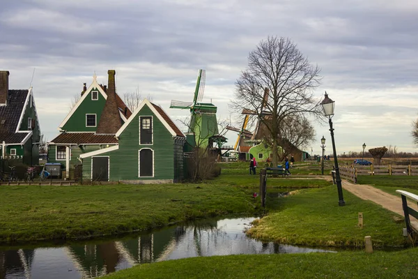 Zaanse Schans Zaandam Zaandijk Netherlands 2020 세기와 전통적 박물관 건물들을 — 스톡 사진
