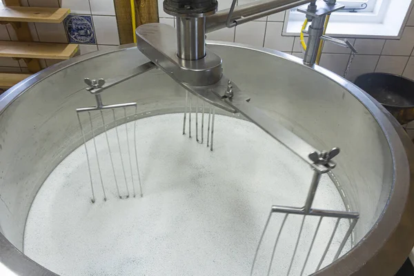 Máquina Cheesemaker Ferramentas Para Fazer Queijo Fabricação Queijo Tradicional Uma — Fotografia de Stock