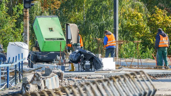 City Road onarım çalışmaları 
