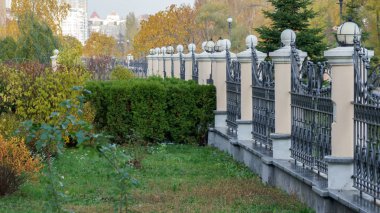 Sonbahar şehir manzarası