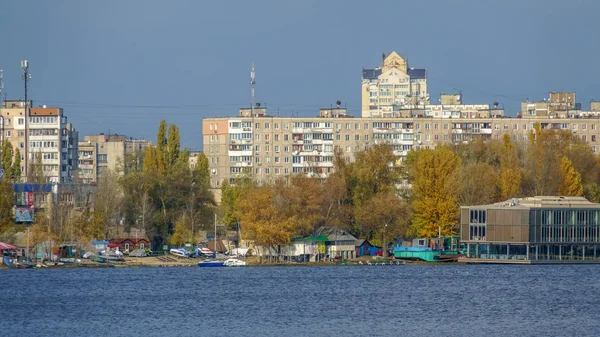 Набережная Днепровского залива в Киеве — стоковое фото
