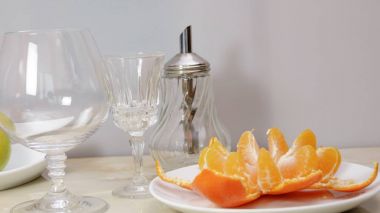 Natürmort soyulmuş mandarin ile