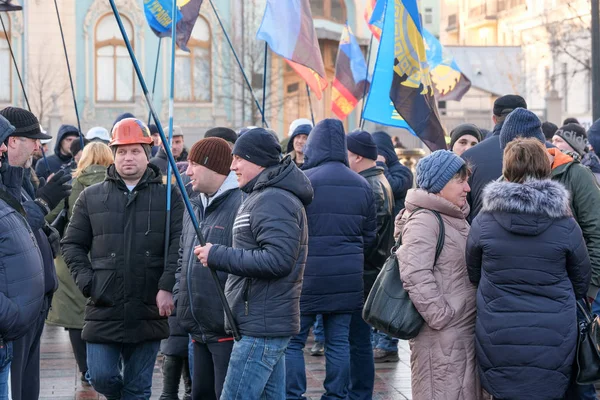 Масовий пікет біля Верховної Ради України. — стокове фото