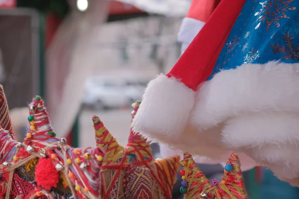 Straßenhandel Weihnachten traditionelle Souvenirs — Stockfoto