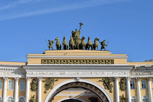 Gebouw van de generale staf — Stockfoto