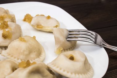 geleneksel Lehçe köfte