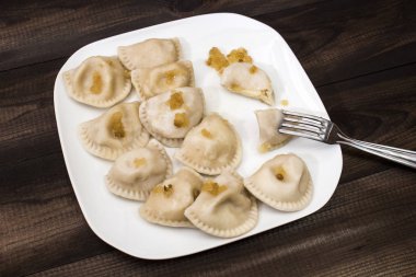 Geleneksel Lehçe köfte, 