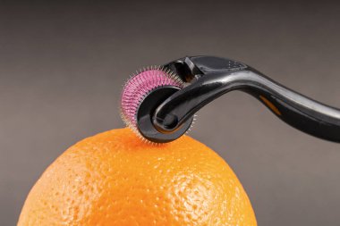 Derma roller için tıbbi mikro terapi iğneleme yöntemlerinin etkinliğinin karşılaştırılması