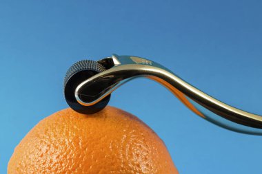 Derma roller için tıbbi mikro terapi iğneleme yöntemlerinin etkinliğinin karşılaştırılması. 