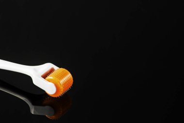 Dermaroller tıbbi Micro terapi iğneleme yöntemlerinin etkinliğinin karşılaştırılması. 