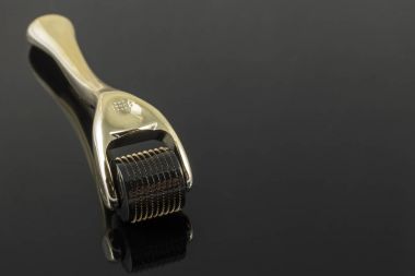 Dermaroller tıbbi Micro terapi iğneleme yöntemlerinin etkinliğinin karşılaştırılması.