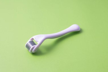 Dermaroller tıbbi Micro terapi iğneleme yöntemlerinin etkinliğinin karşılaştırılması