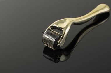 Dermaroller tıbbi Micro terapi iğneleme yöntemlerinin etkinliğinin karşılaştırılması.