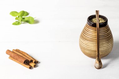 yerba dostum aksesuarları ile