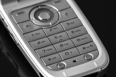 eski sayısal cep telefonu