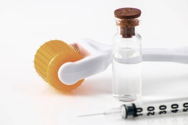 Dermaroller tıbbi Micro terapi iğneleme yöntemlerinin etkinliğinin karşılaştırılması