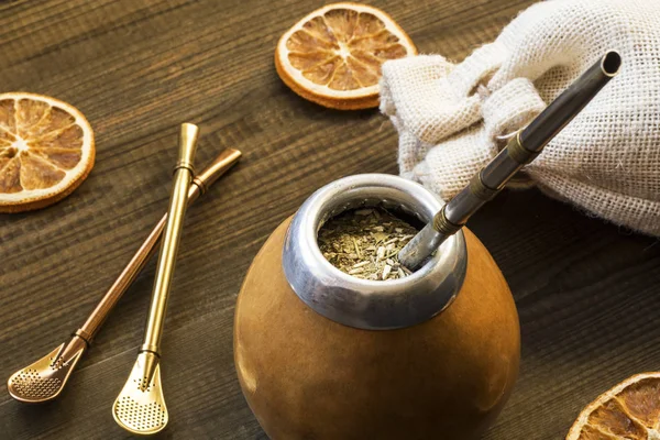 Yerba mate, bevanda tradizionale sudamericana — Foto Stock