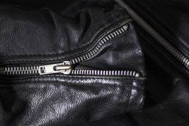 deri ceket yakın çekim