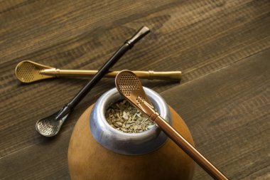 yerba dostum aksesuarları ile