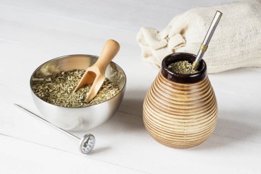 geleneksel yerba dostum içki