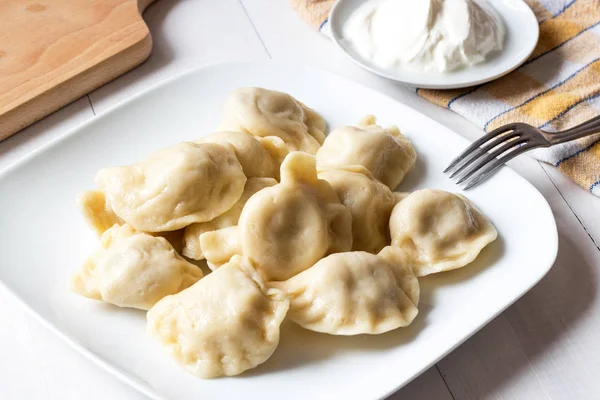 Traditionele Poolse Dumplings Genaamd Pierogi Ruskie — Stockfoto