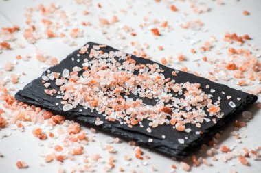 Himalaya kristal tuzu. yemek konsepti fotoğrafı