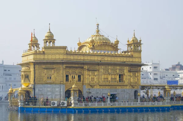 O templo de ouro Harmandir Sahib para Amritsar Índia — Fotografia de Stock