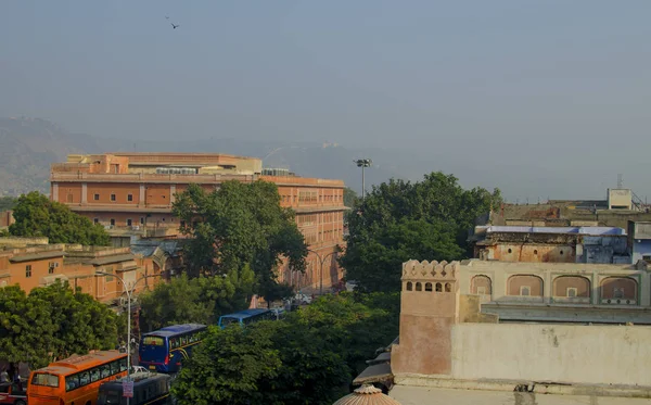 Stad landschap van Jaipur-India gebouwen — Stockfoto