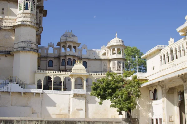 Le palais de la ville d'Udaipur en Inde — Photo