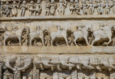 canlıların görüntü ile heykel Rölyef