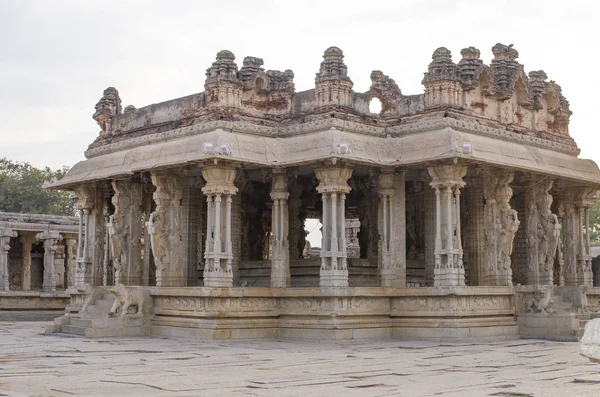 Az ősi város Hampi építészet romok Indiában — Stock Fotó