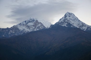 Himalayalar dağları ve Nepal 'in doğuşu