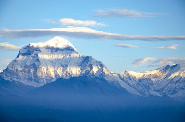 Himalayalar dağları ve Nepal 'in doğuşu