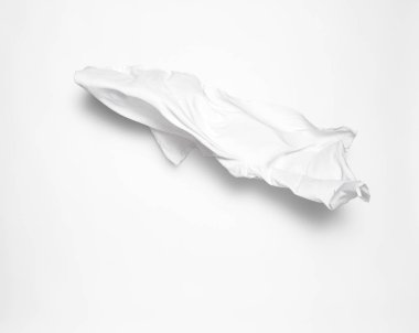 Beyaz arka plan üzerinde soyut beyaz kumaş
