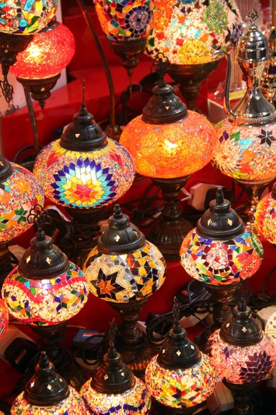 Beuatiful lampade tradizionali — Foto Stock