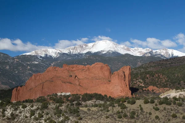 Blue Skies over Garden of the Gods — Stock Photo, Image