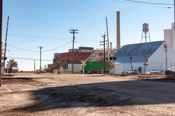 Pequena cidade no centro do Colorado será antiga fábrica abandonada — Fotografia de Stock